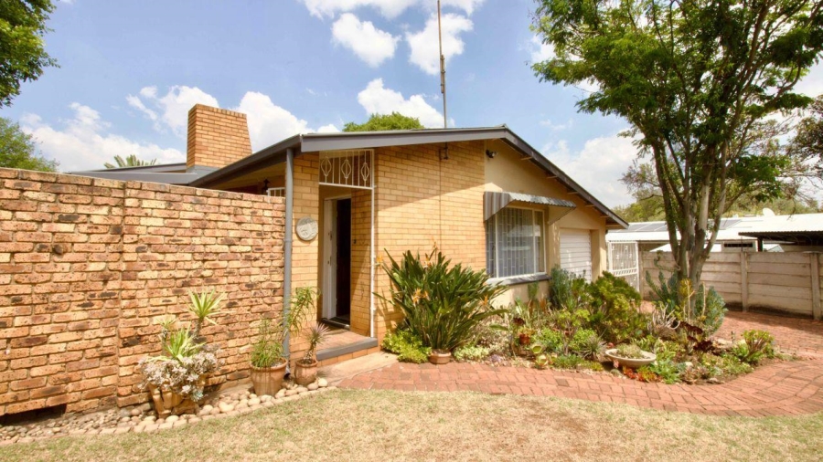 4 Bedroom Property for Sale in Valhalla Gauteng