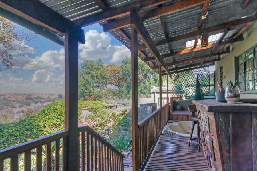 2 Bedroom Property for Sale in Kensington Gauteng
