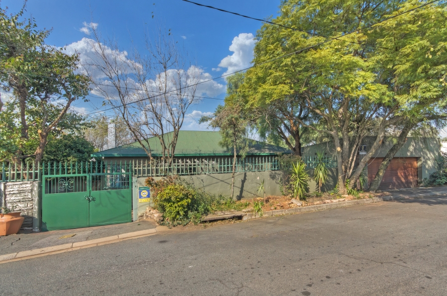 2 Bedroom Property for Sale in Kensington Gauteng