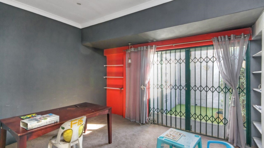 4 Bedroom Property for Sale in Observatory Gauteng