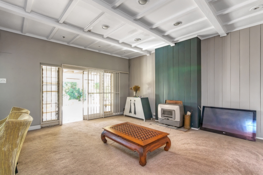4 Bedroom Property for Sale in Observatory Gauteng