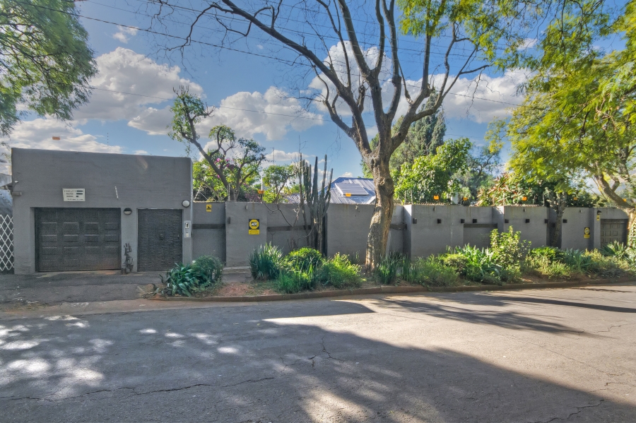 4 Bedroom Property for Sale in Observatory Gauteng