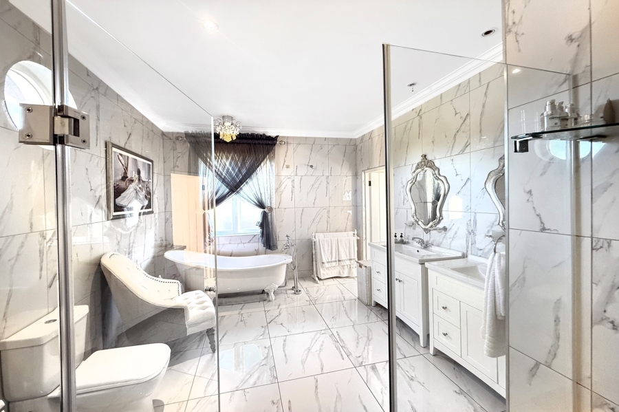 3 Bedroom Property for Sale in Beverley Gauteng