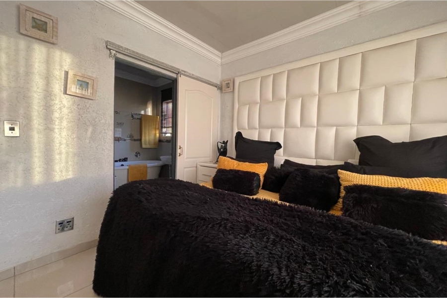 3 Bedroom Property for Sale in Munsieville South Gauteng
