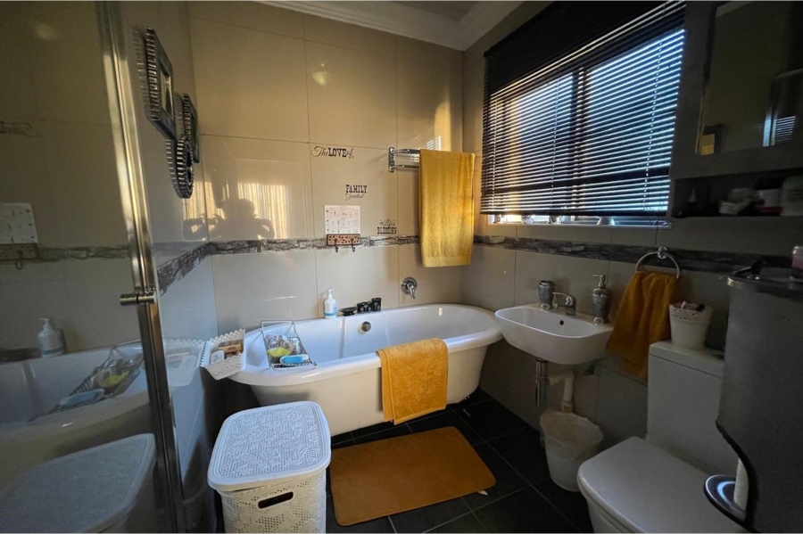 3 Bedroom Property for Sale in Munsieville South Gauteng