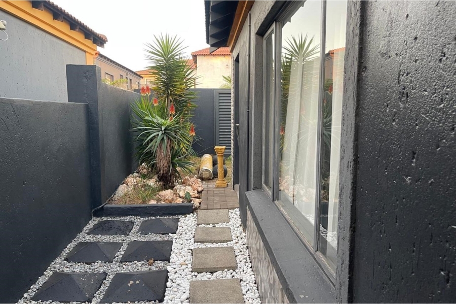3 Bedroom Property for Sale in Munsieville South Gauteng