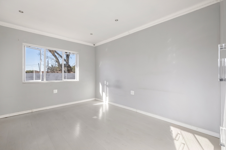 4 Bedroom Property for Sale in Montgomery Park Gauteng