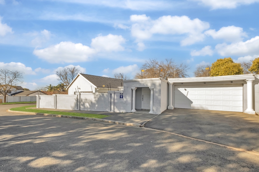 4 Bedroom Property for Sale in Montgomery Park Gauteng