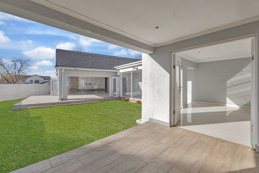 4 Bedroom Property for Sale in Montgomery Park Gauteng