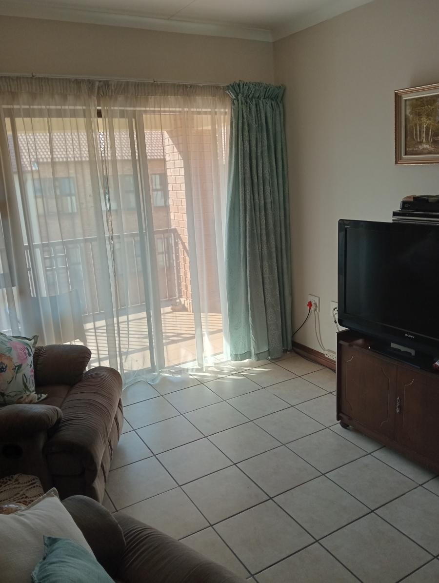 2 Bedroom Property for Sale in Brentwood Gauteng