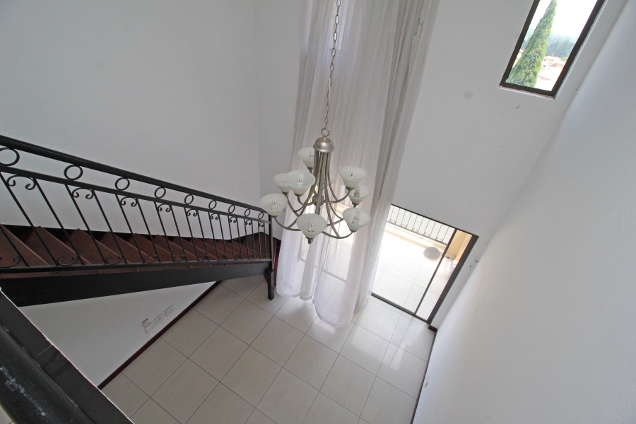 3 Bedroom Property for Sale in Carlswald Gauteng