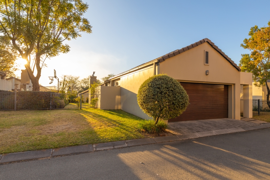 3 Bedroom Property for Sale in Bryanston Gauteng