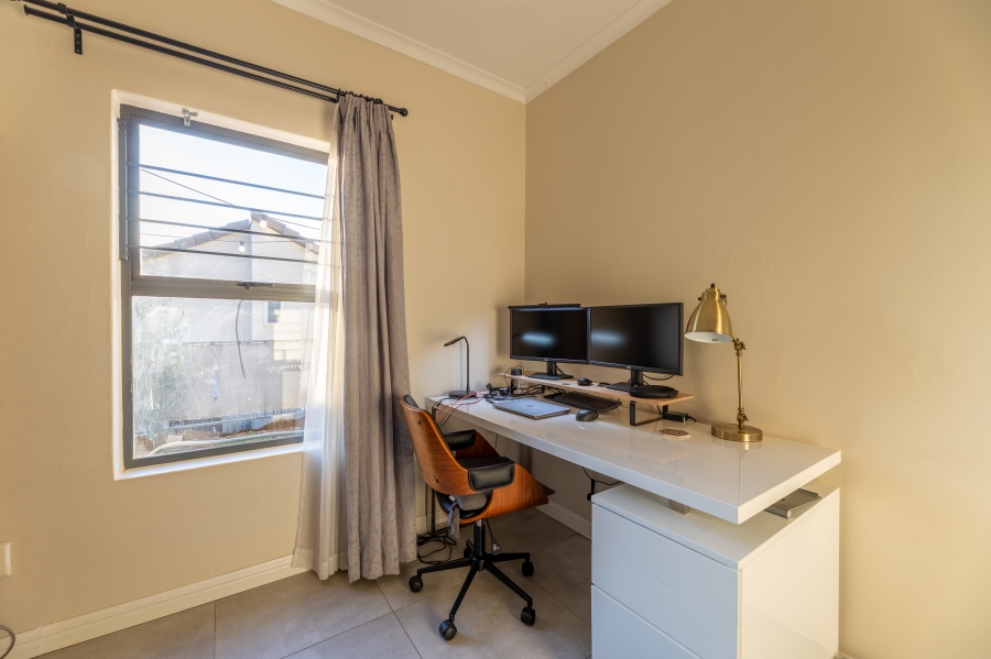 3 Bedroom Property for Sale in Bryanston Gauteng
