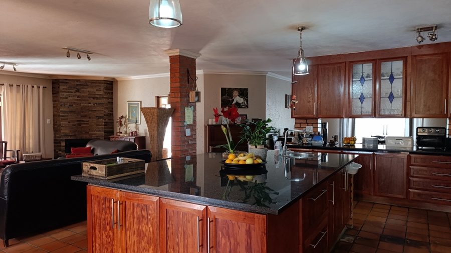 4 Bedroom Property for Sale in Rietondale Gauteng