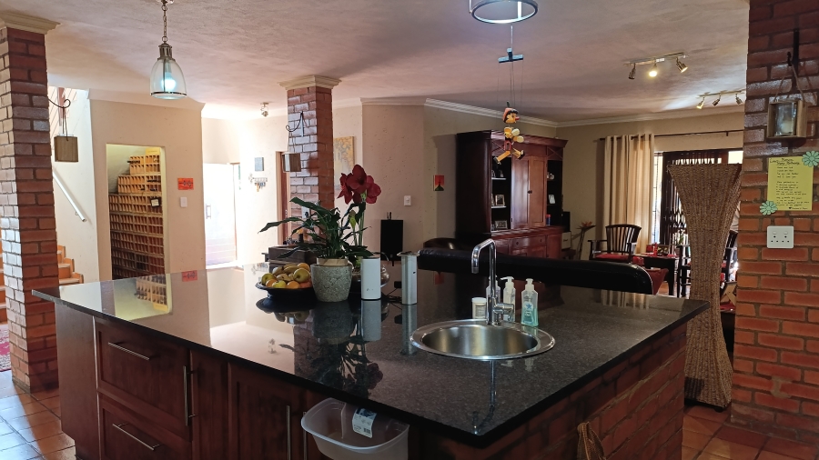 4 Bedroom Property for Sale in Rietondale Gauteng