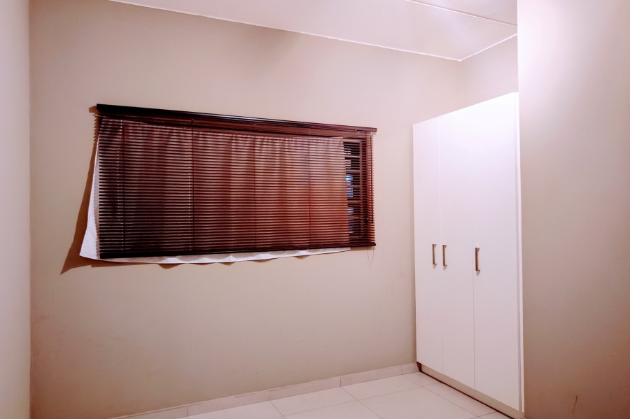 To Let 2 Bedroom Property for Rent in North Riding Gauteng