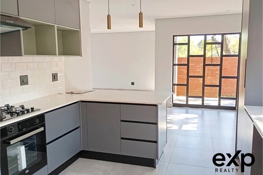 To Let 3 Bedroom Property for Rent in Rivonia Gauteng