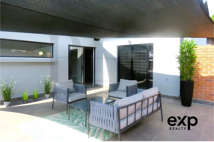 To Let 3 Bedroom Property for Rent in Rivonia Gauteng
