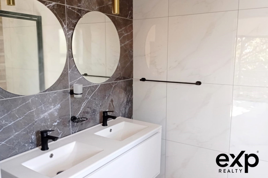 To Let 3 Bedroom Property for Rent in Rivonia Gauteng