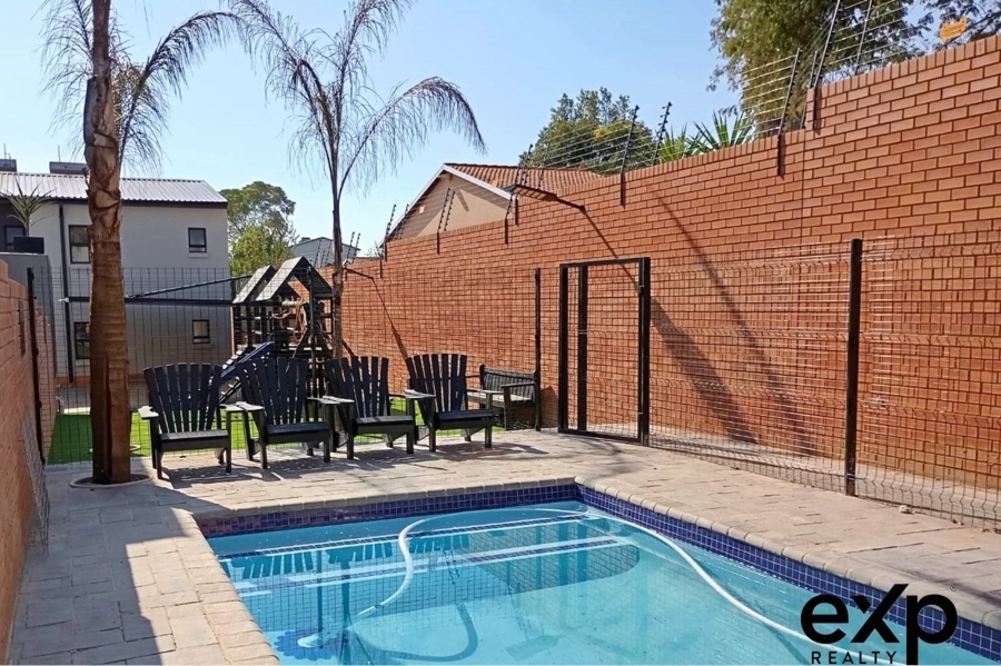 To Let 3 Bedroom Property for Rent in Rivonia Gauteng