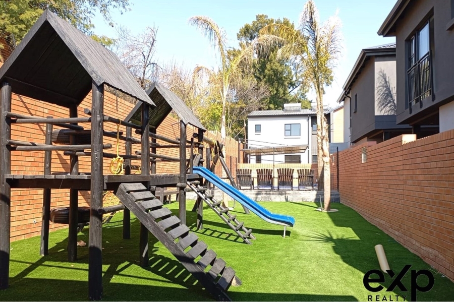 To Let 3 Bedroom Property for Rent in Rivonia Gauteng