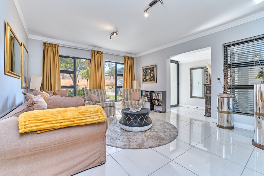 To Let 4 Bedroom Property for Rent in Waterfall Country Village Gauteng