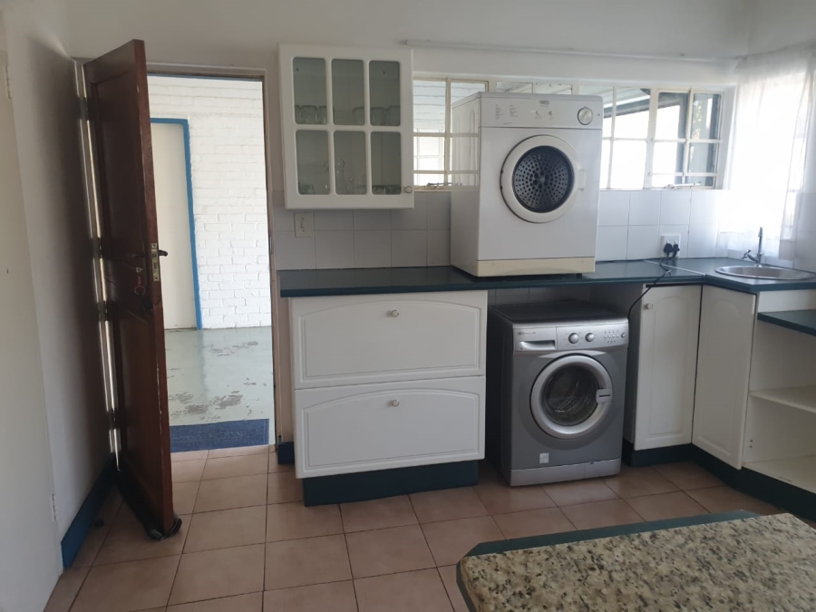 To Let 2 Bedroom Property for Rent in Silver Lakes Golf Estate Gauteng