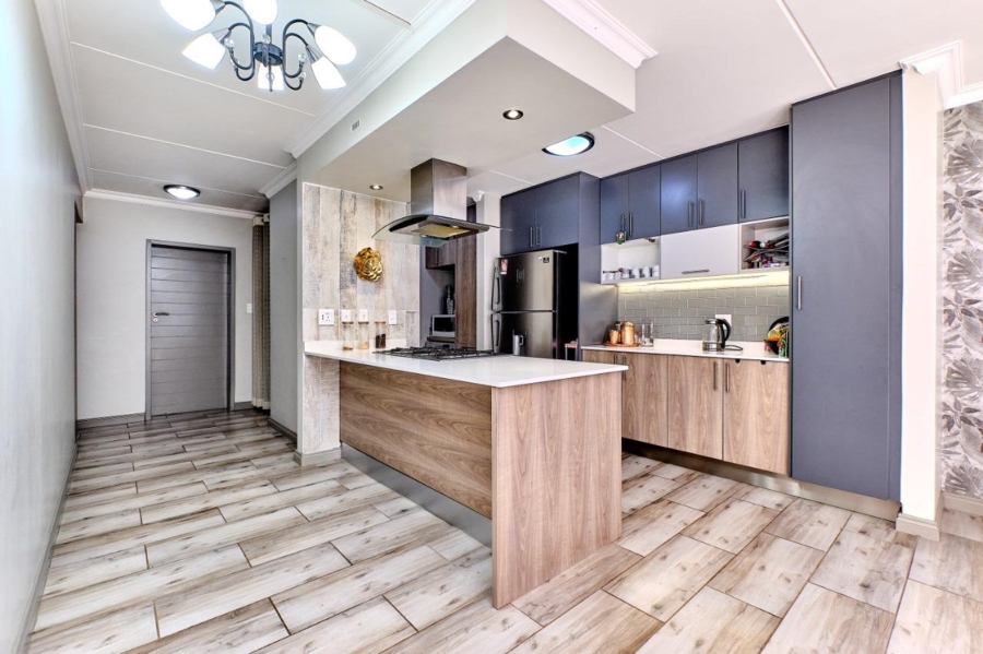 3 Bedroom Property for Sale in Carlswald Gauteng