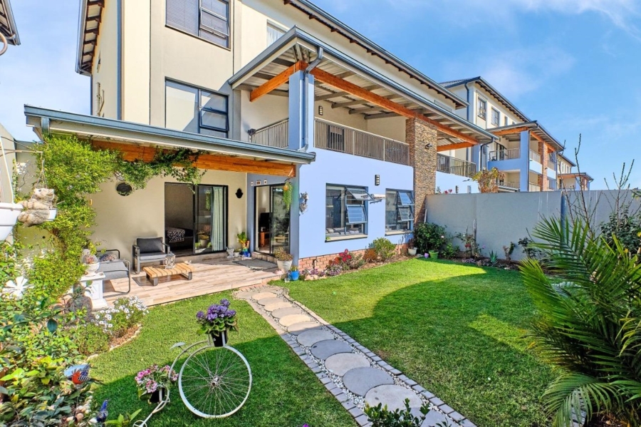 3 Bedroom Property for Sale in Carlswald Gauteng