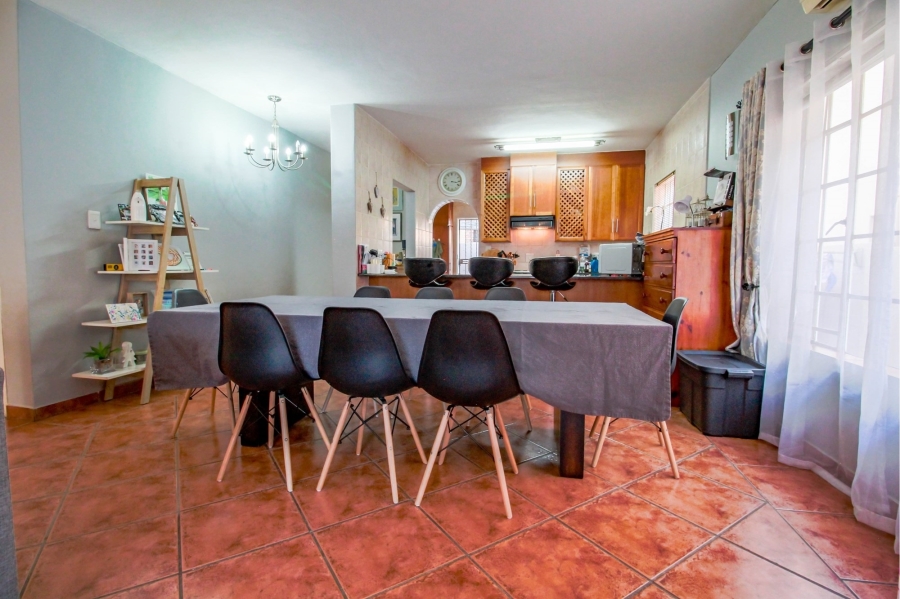To Let 3 Bedroom Property for Rent in Amberfield Heights Gauteng