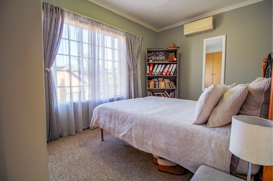 To Let 3 Bedroom Property for Rent in Amberfield Heights Gauteng