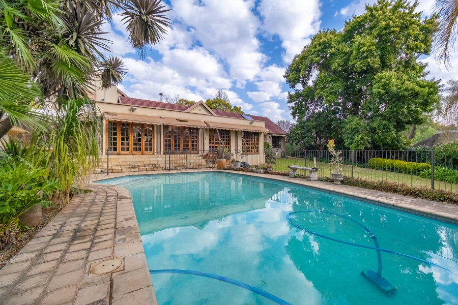 4 Bedroom Property for Sale in Robindale Gauteng