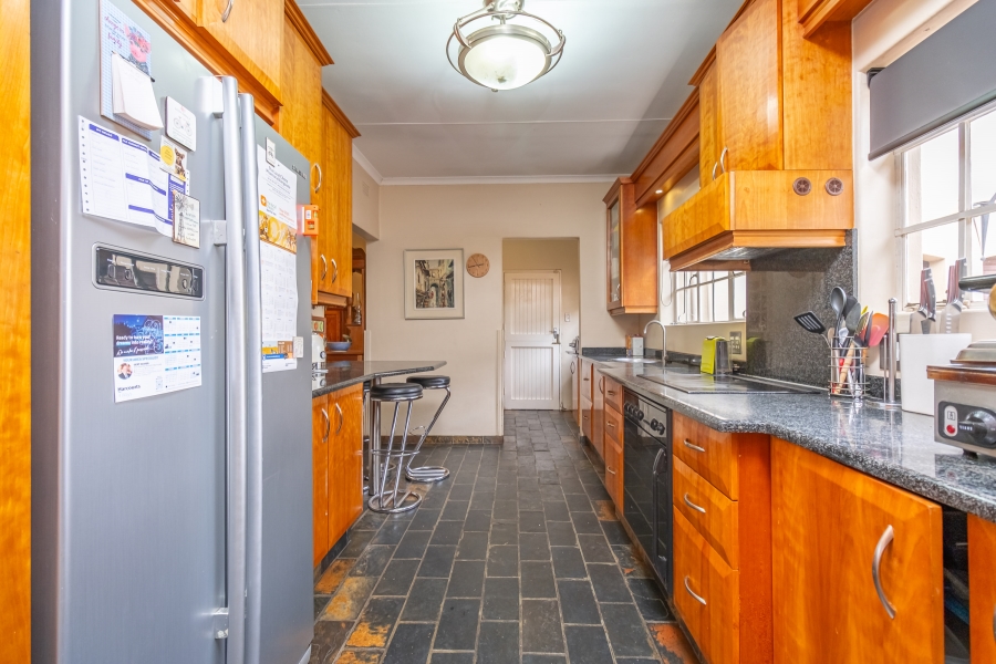4 Bedroom Property for Sale in Robindale Gauteng