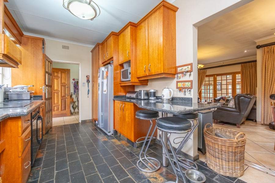 4 Bedroom Property for Sale in Robindale Gauteng