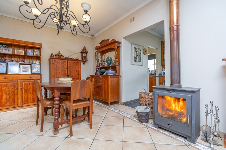 4 Bedroom Property for Sale in Robindale Gauteng