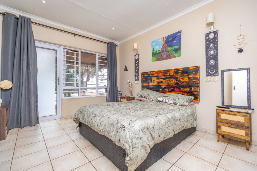 4 Bedroom Property for Sale in Robindale Gauteng