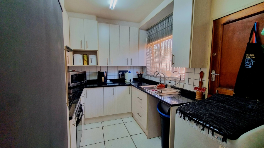 2 Bedroom Property for Sale in Parkdene Gauteng