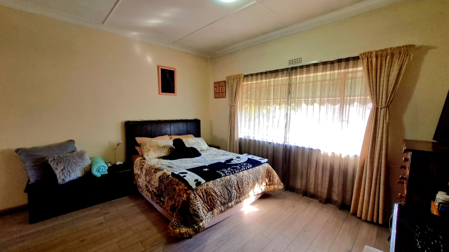 2 Bedroom Property for Sale in Parkdene Gauteng