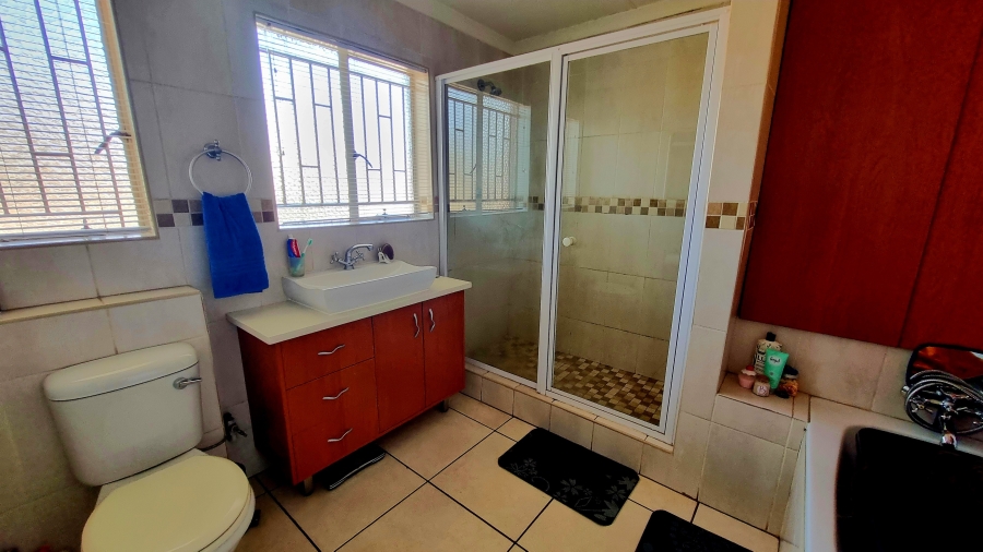 2 Bedroom Property for Sale in Parkdene Gauteng