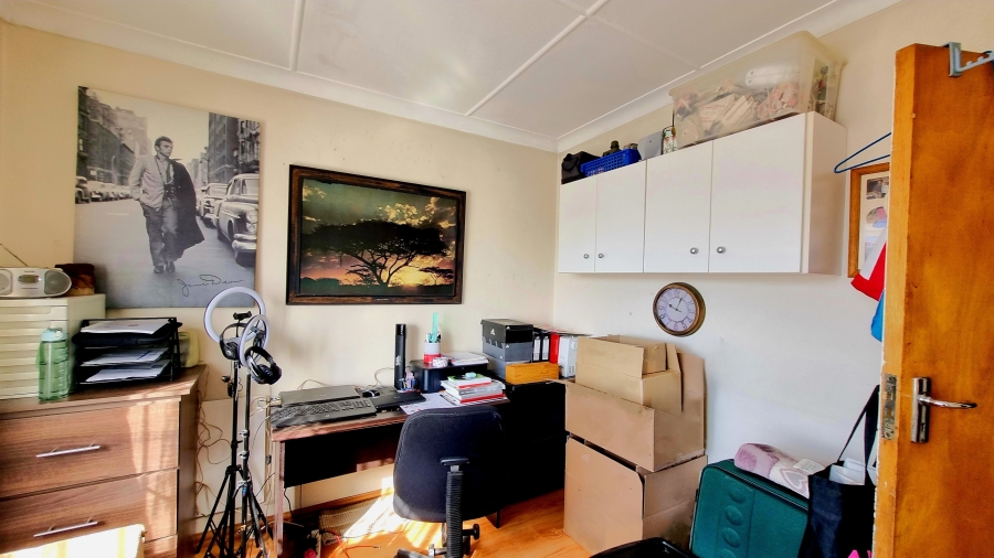 2 Bedroom Property for Sale in Parkdene Gauteng