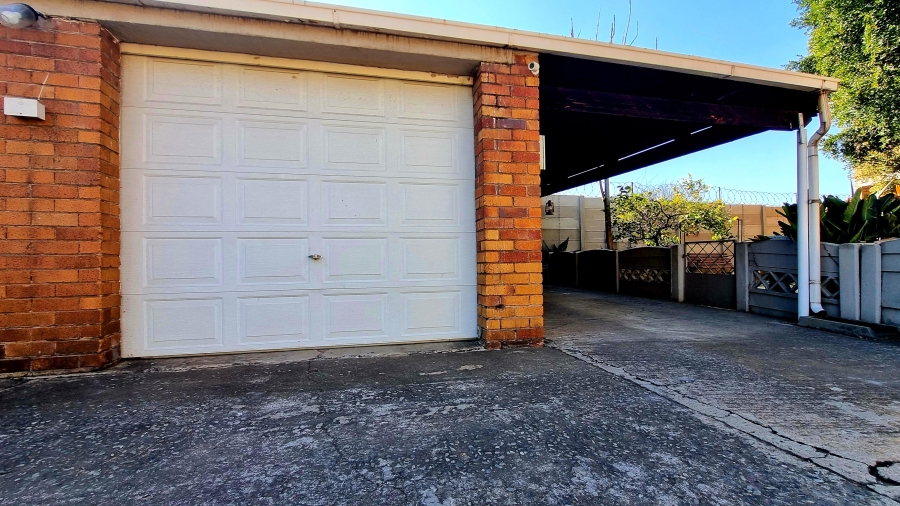 2 Bedroom Property for Sale in Parkdene Gauteng