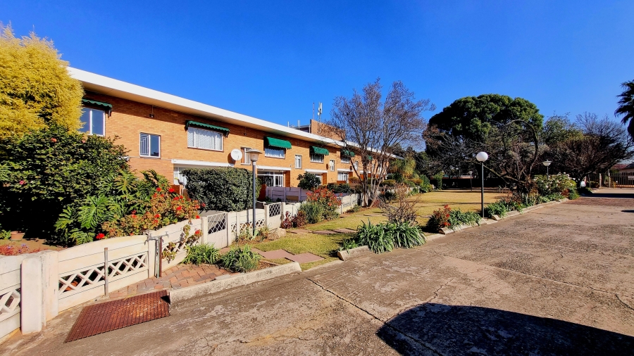 2 Bedroom Property for Sale in Parkdene Gauteng
