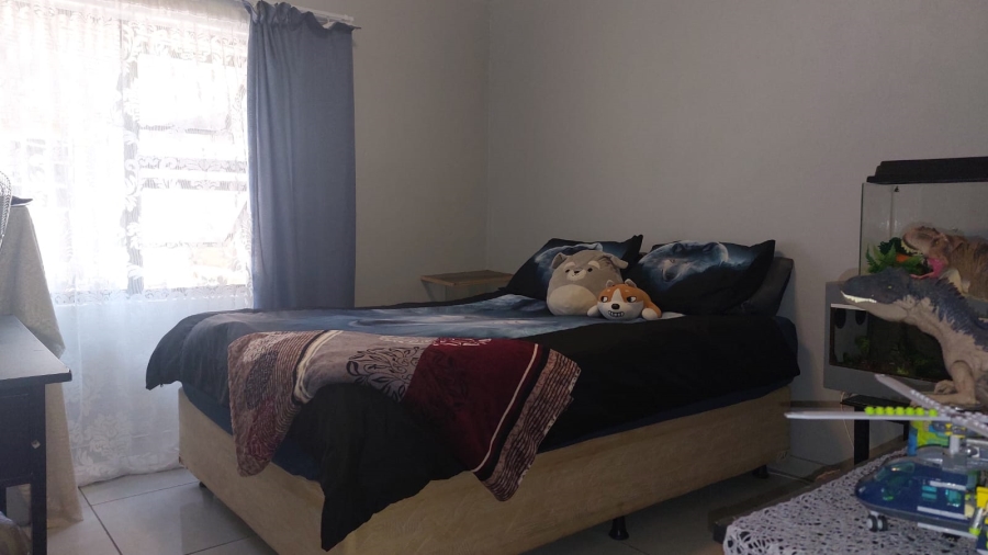 To Let 2 Bedroom Property for Rent in Horison Gauteng