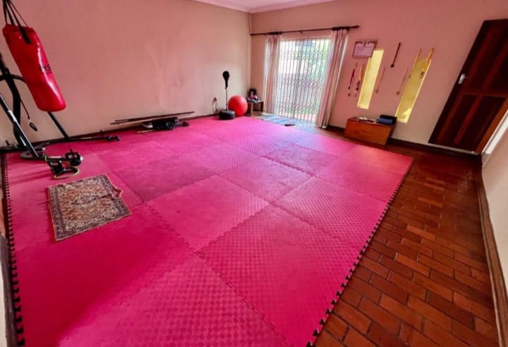 4 Bedroom Property for Sale in Wierda Park Gauteng