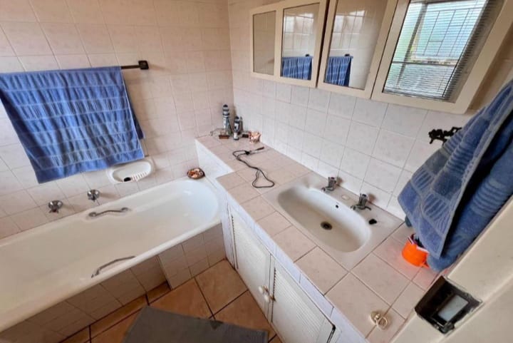 4 Bedroom Property for Sale in Wierda Park Gauteng