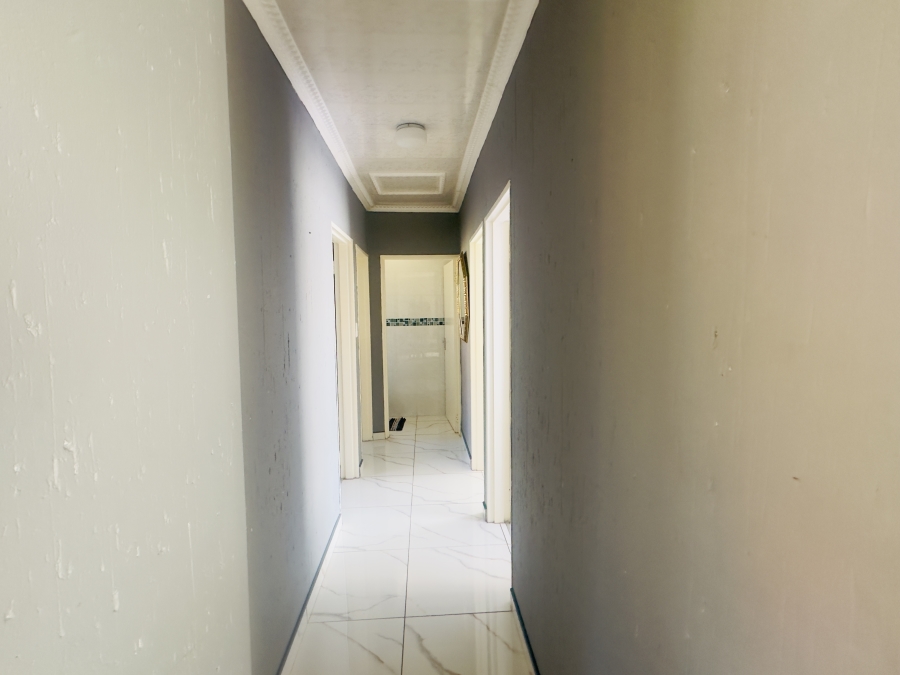 3 Bedroom Property for Sale in Helderwyk Gauteng