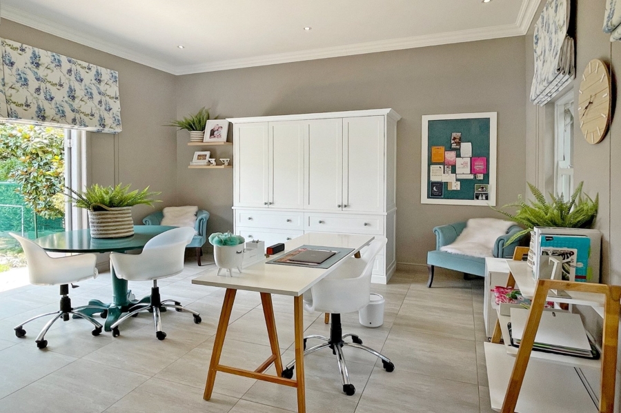 5 Bedroom Property for Sale in Bryanston Gauteng