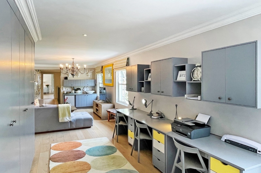 5 Bedroom Property for Sale in Bryanston Gauteng