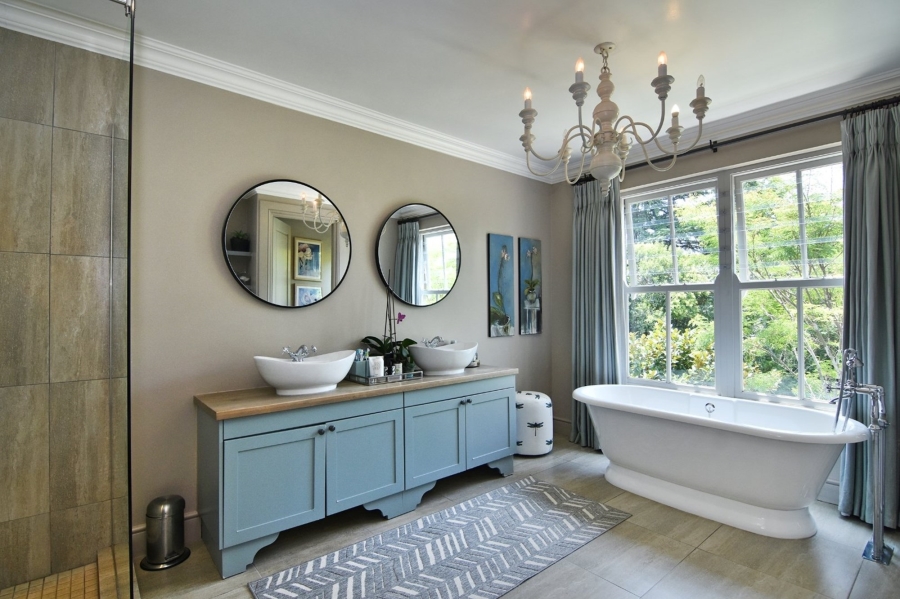 5 Bedroom Property for Sale in Bryanston Gauteng