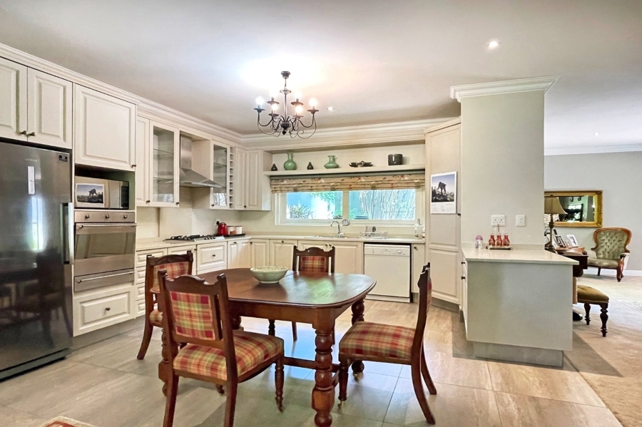 5 Bedroom Property for Sale in Bryanston Gauteng